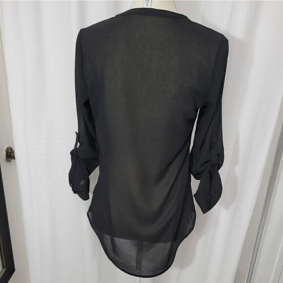 Old navy blouse - Picture 3 of 7